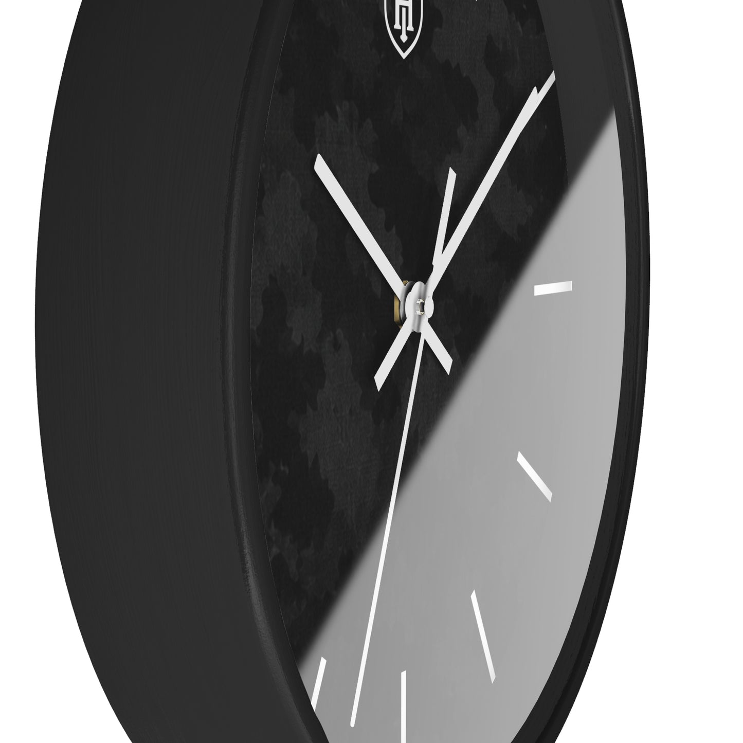 Living Discipline Clock | Camo