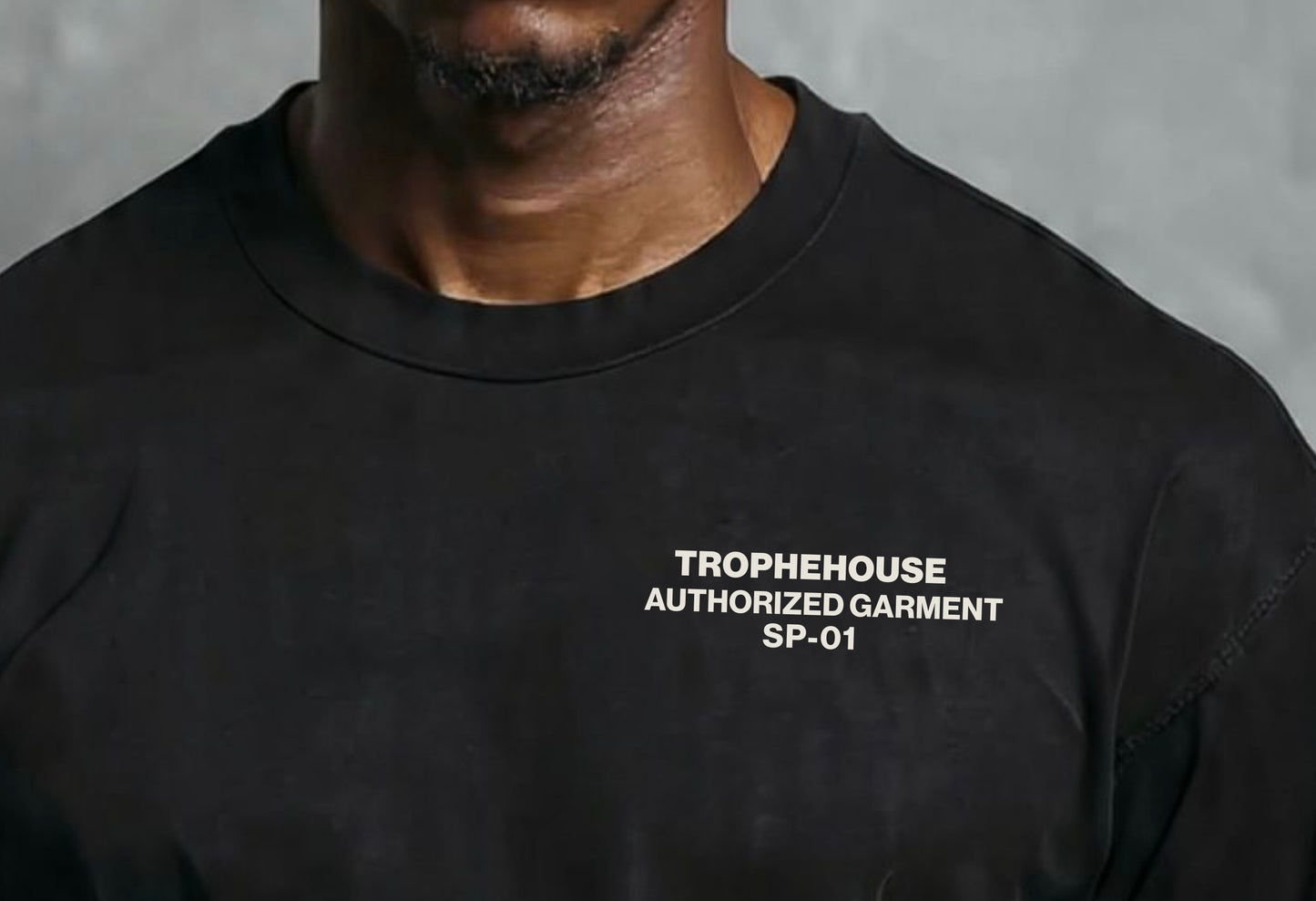 SIGNAL PIECE 01  
UNIFORM FOR THE DISCIPLINED